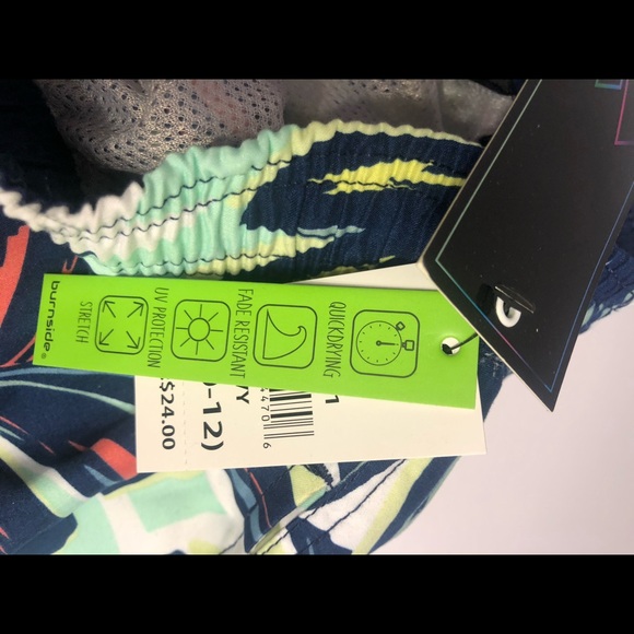 SwimTrunks NWT Boy M(10-12) swim trunks mesh liner - Picture 6 of 10